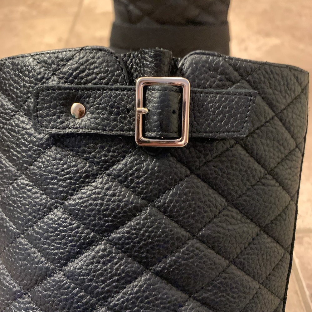 White House Black market quilted leather black mid calf boot - women's size 11 - Picture 10 of 13